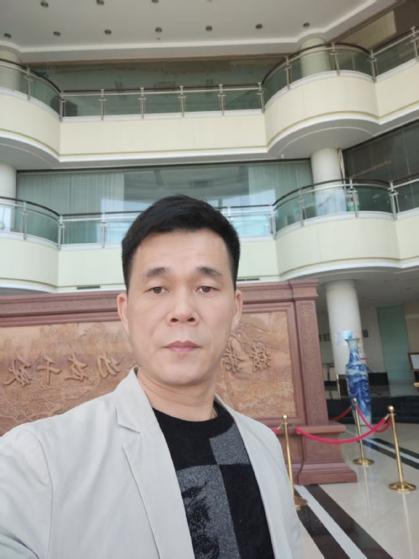 不忘初心的第二张照片--福州相亲服务中心