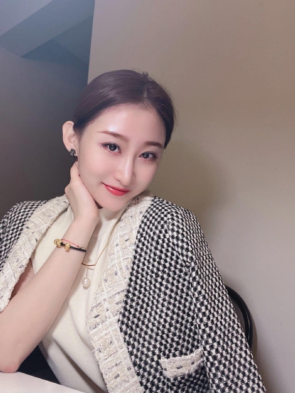 袁梓怡的第二张照片--福州相亲服务中心