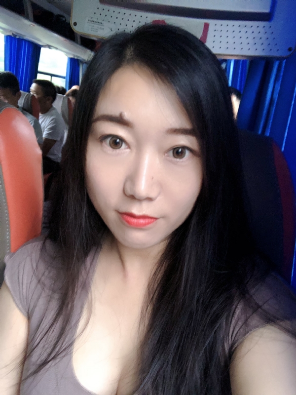 杨杨的第一张照片--福州相亲服务中心