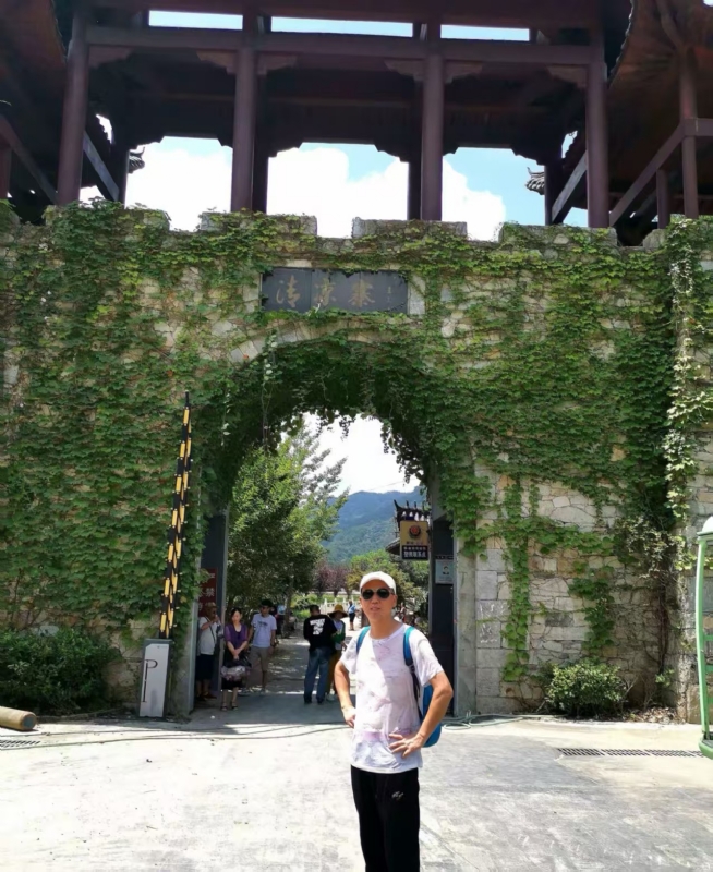 品心人的第一张照片--福州相亲服务中心