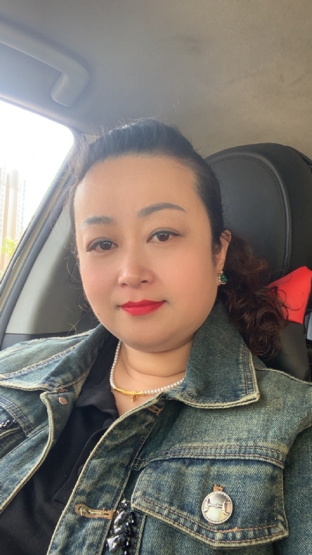 云中的蝶的第一张照片--福州相亲服务中心