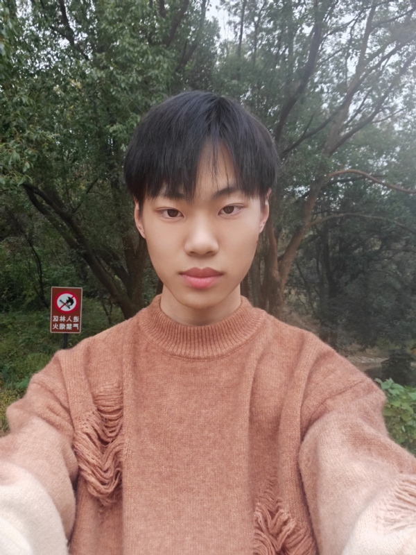 祤辰的第二张照片--福州相亲服务中心